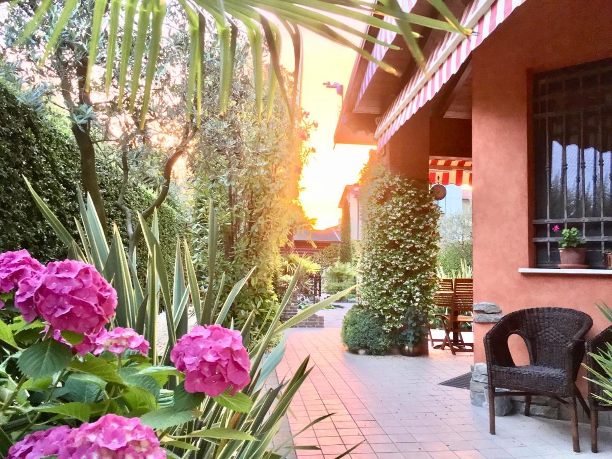B&B Desenzano Paradise Десенцано дел Гарда Екстериор снимка